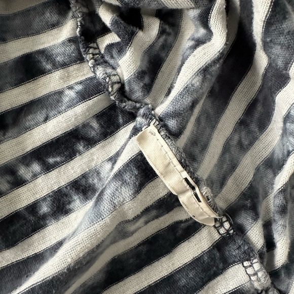 Vans long back cutout tank top striped gray tie-dye Medium - Picture 8 of 9